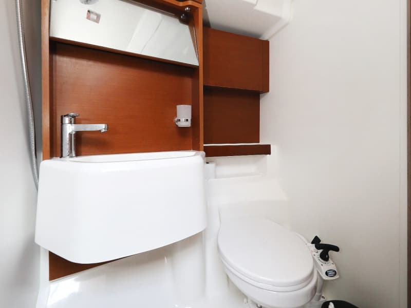 Oceanis 51.1 - photo 57