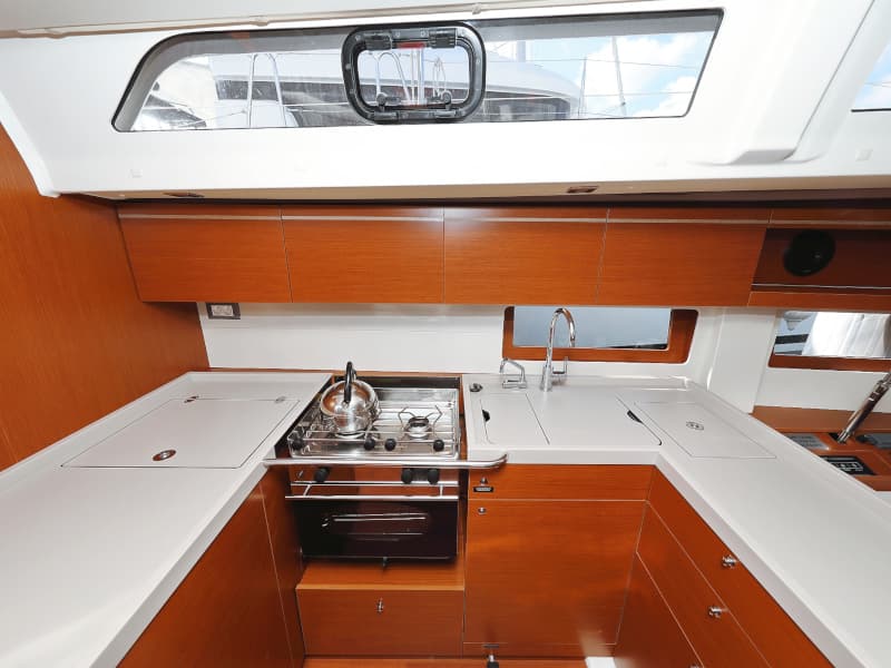 Oceanis 51.1 - photo 98