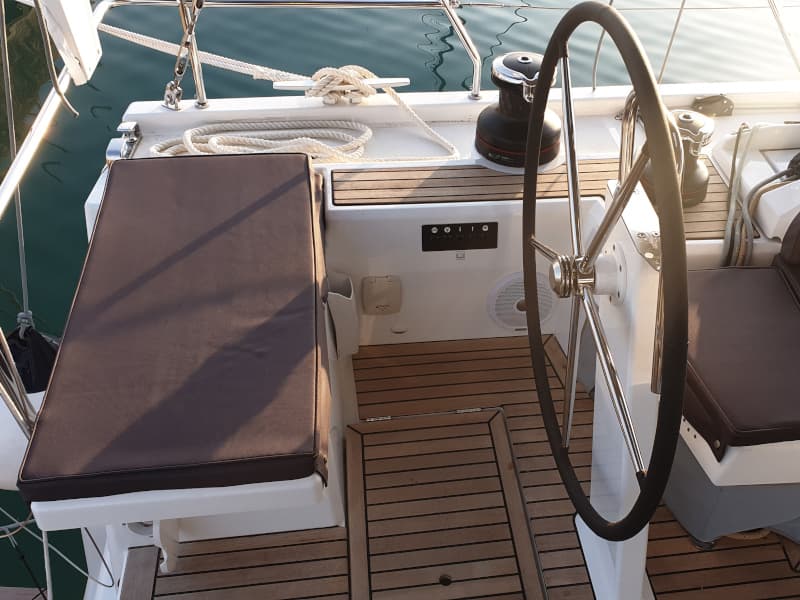 Oceanis 51.1 - photo 92