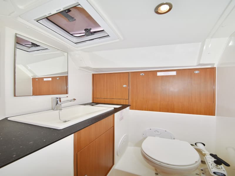 Bavaria Cruiser 40 - photo 30