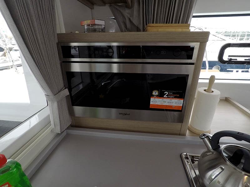 Lagoon 40 - photo 12