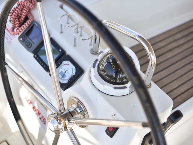 Oceanis 41 - photo 59