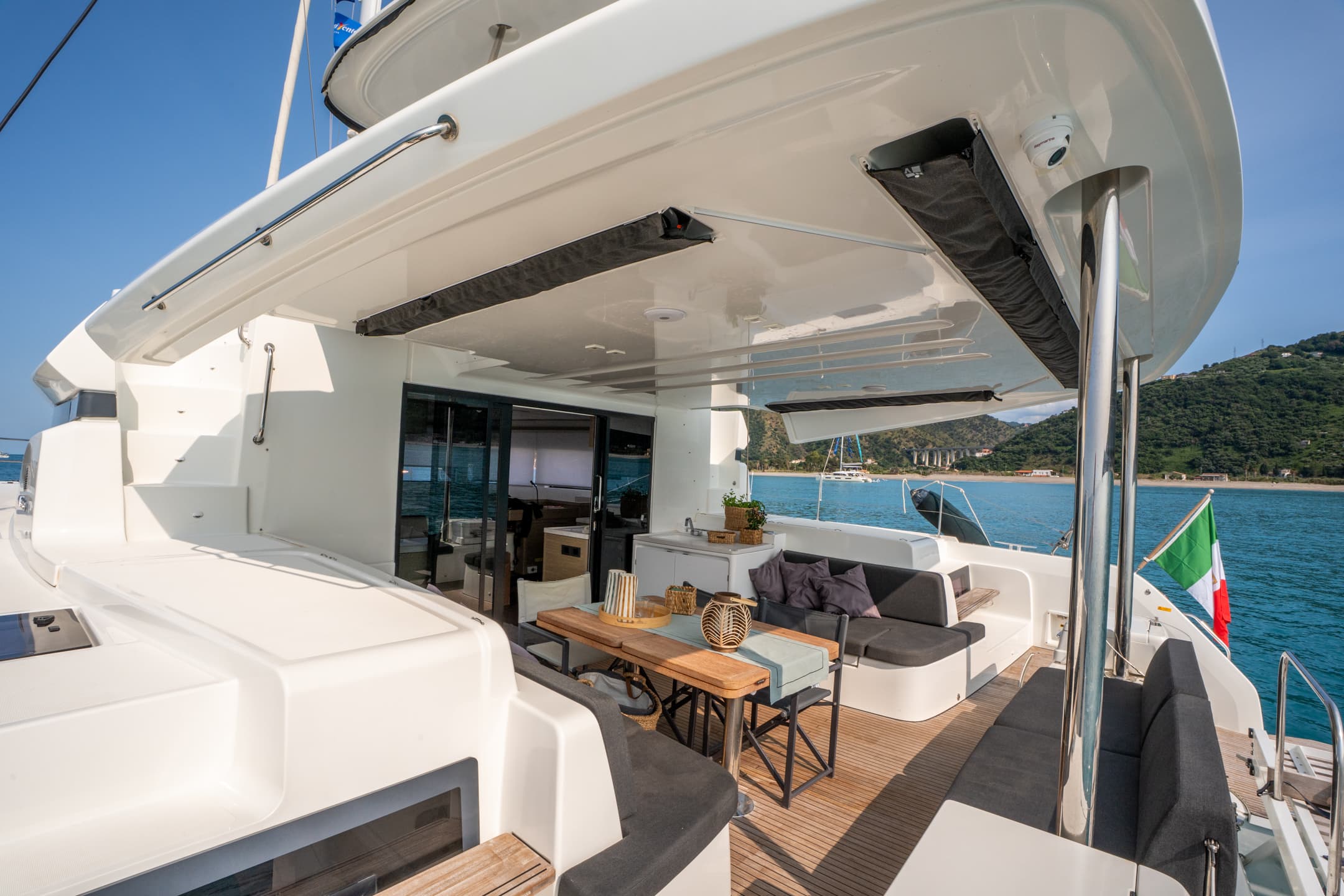 Lagoon 51 - photo 19