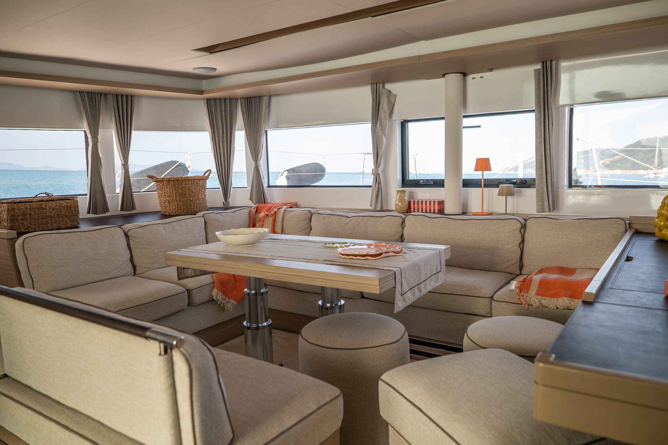 Lagoon 51 - photo 11