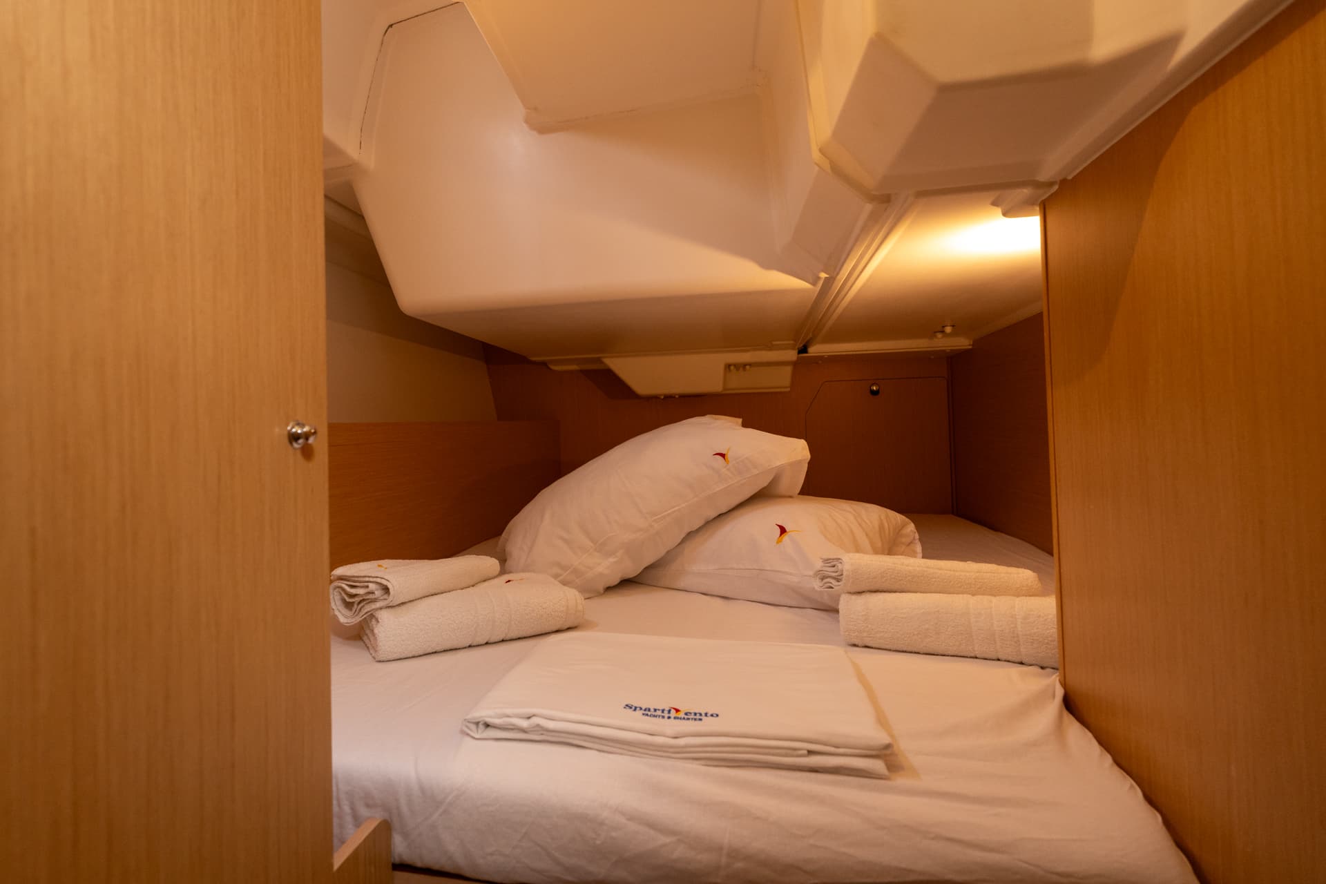 Oceanis 38.1 - photo 4