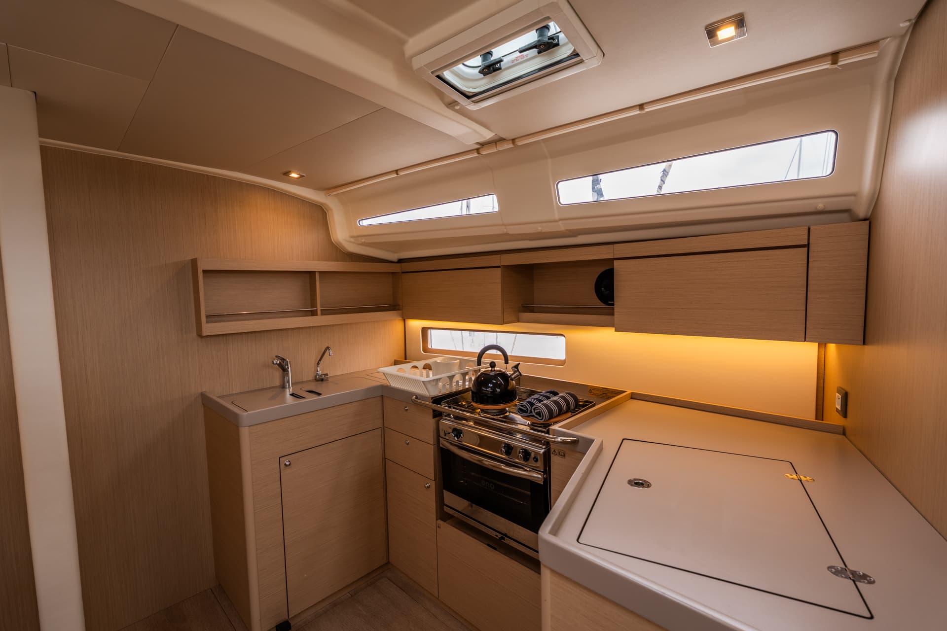 Oceanis 40.1 - photo 11