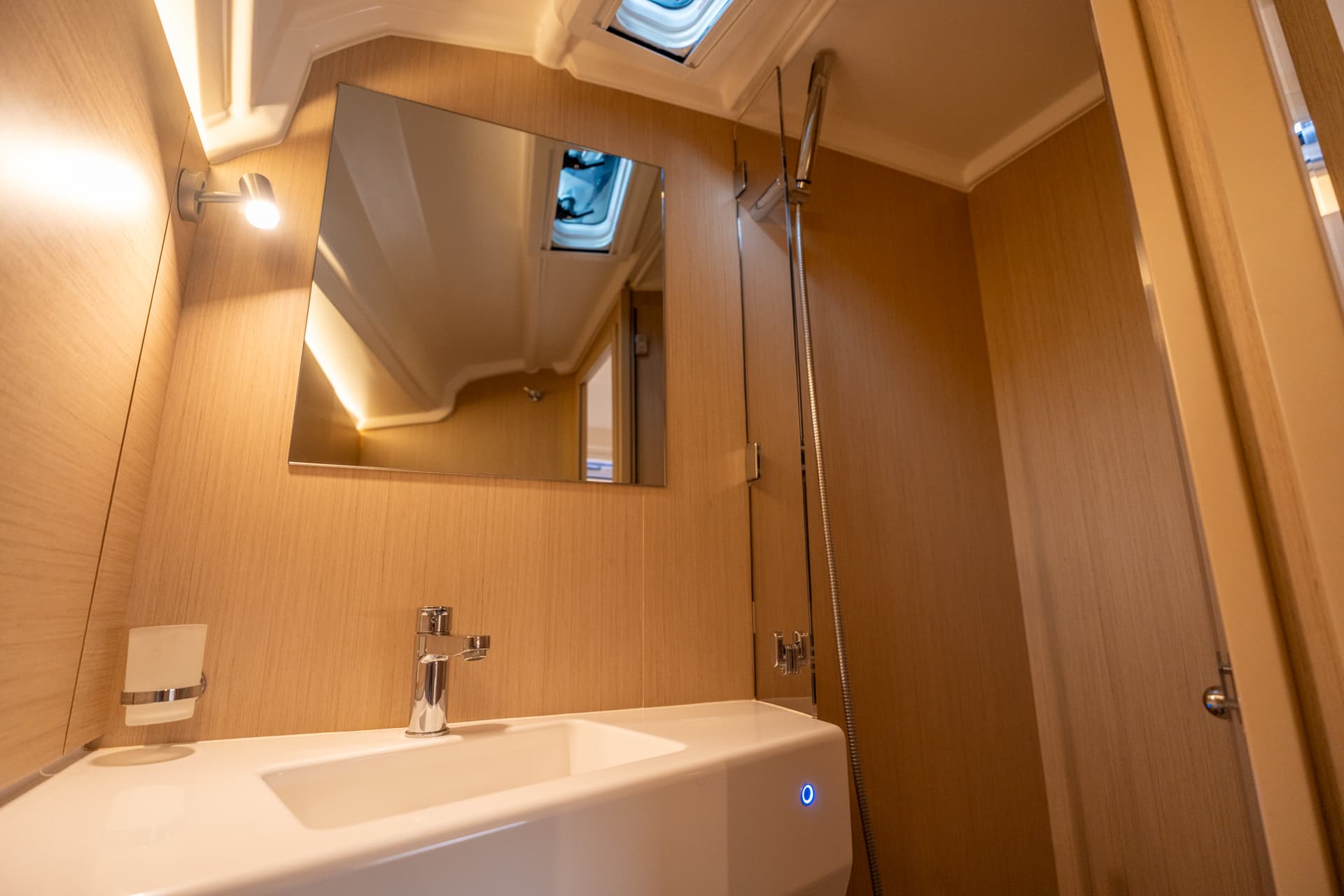 Oceanis 40.1 - photo 18