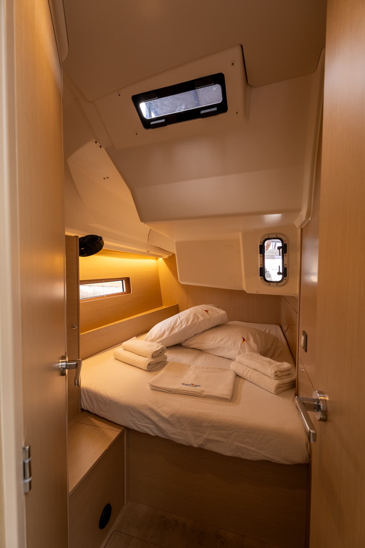 Oceanis 40.1 - photo 15