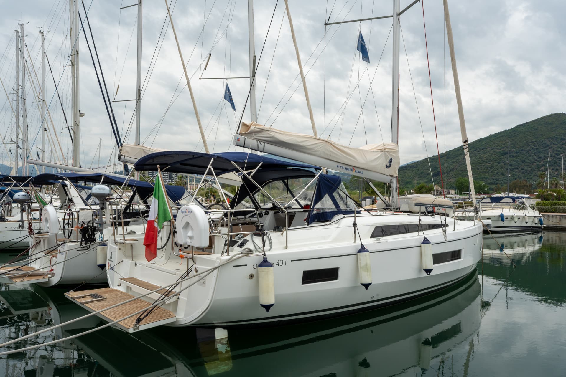 Oceanis 40.1 - photo 19