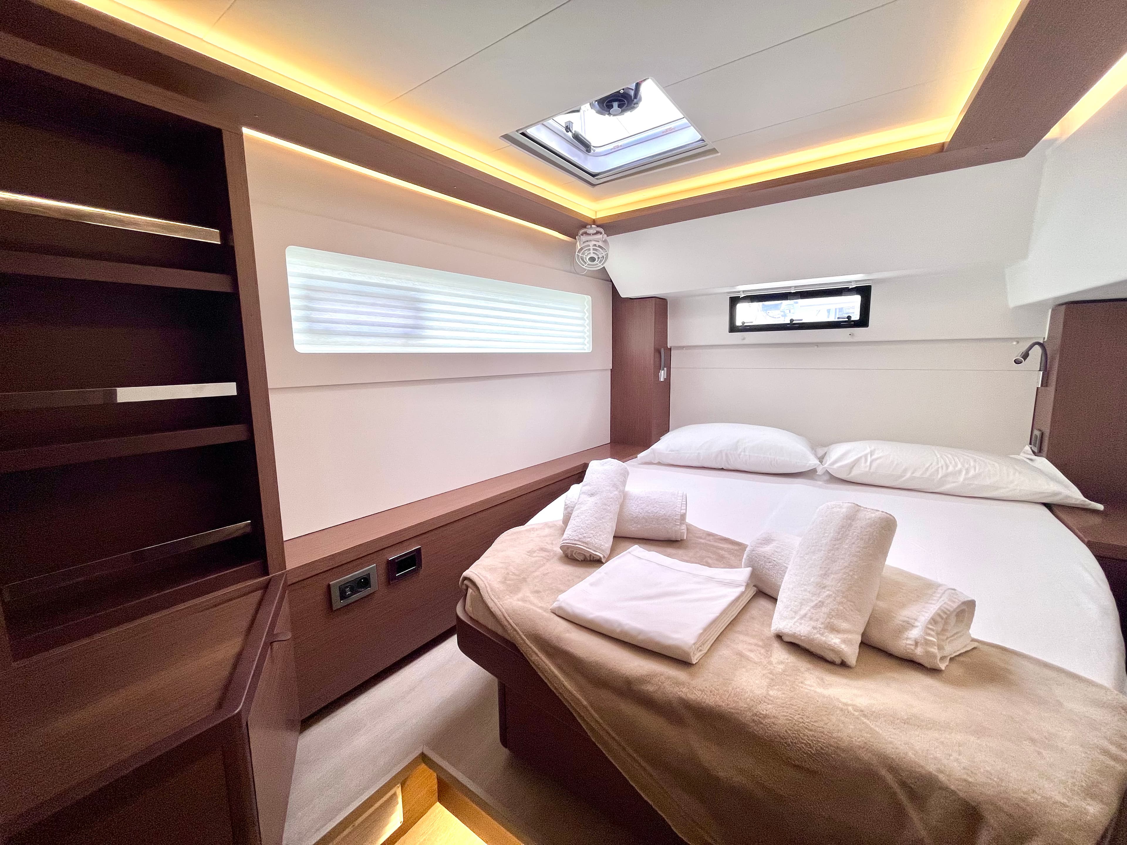 Lagoon 46  - photo 15