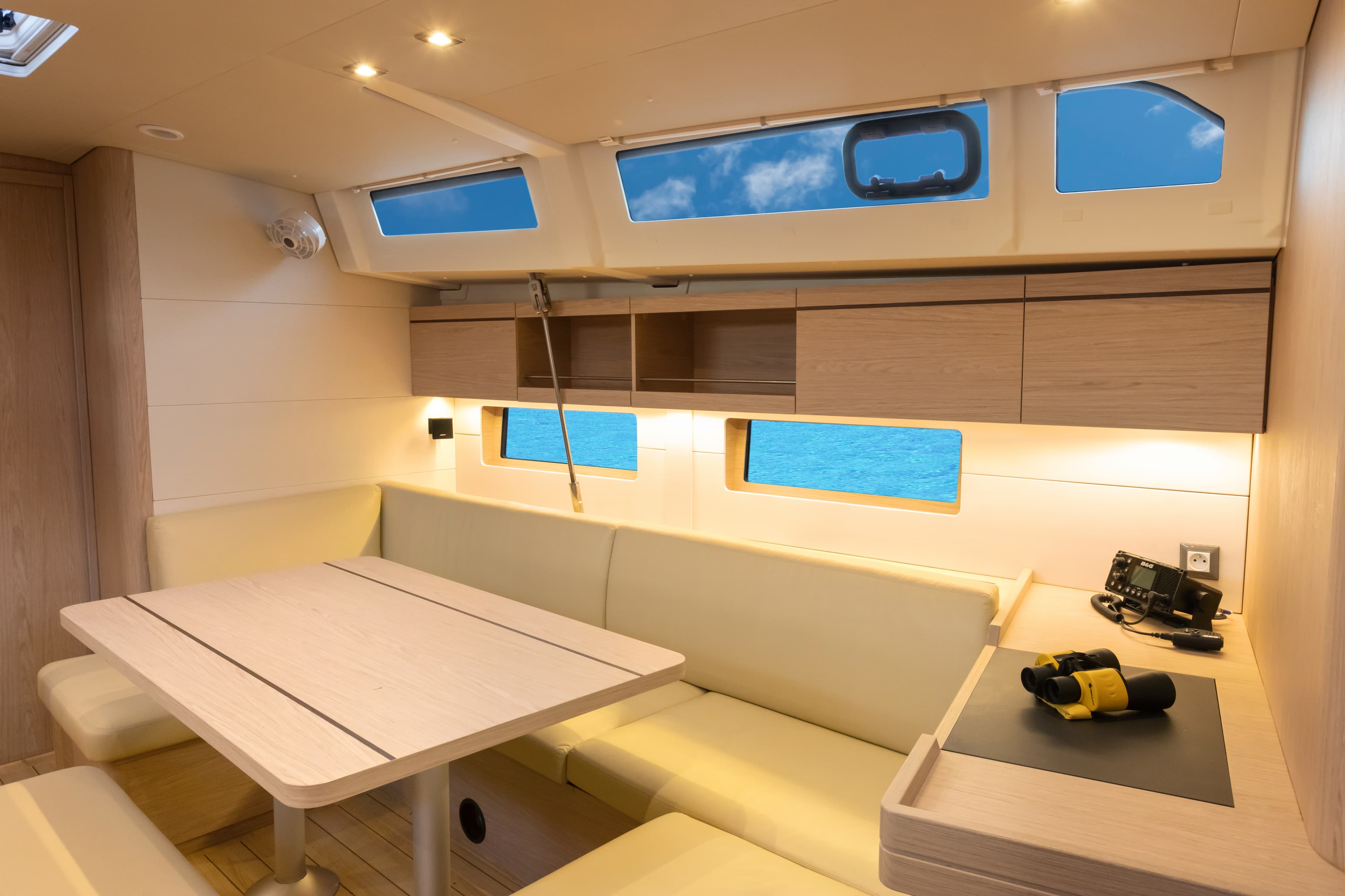 Oceanis 46.1 - photo 11