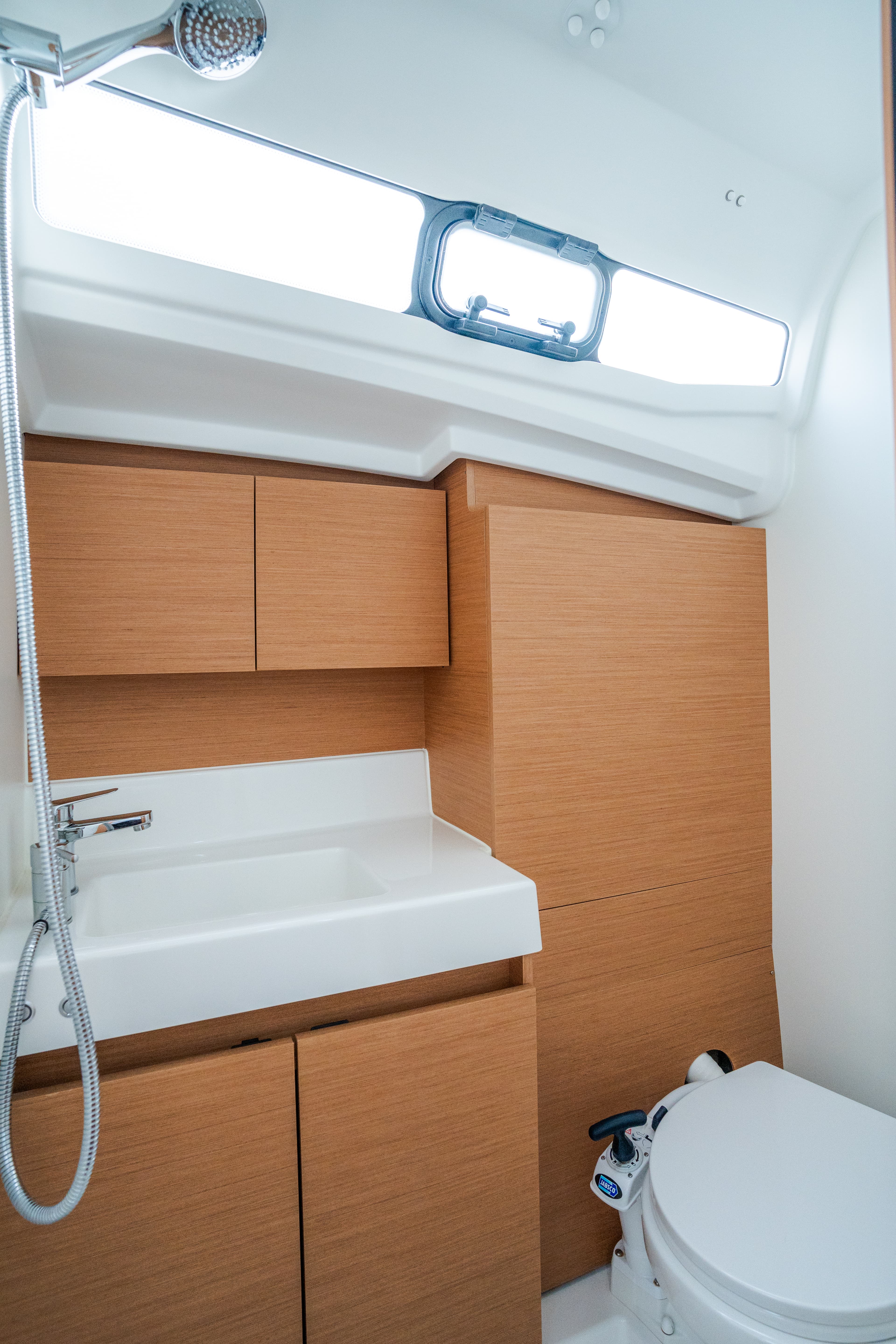 Sun Odyssey 380 - photo 8