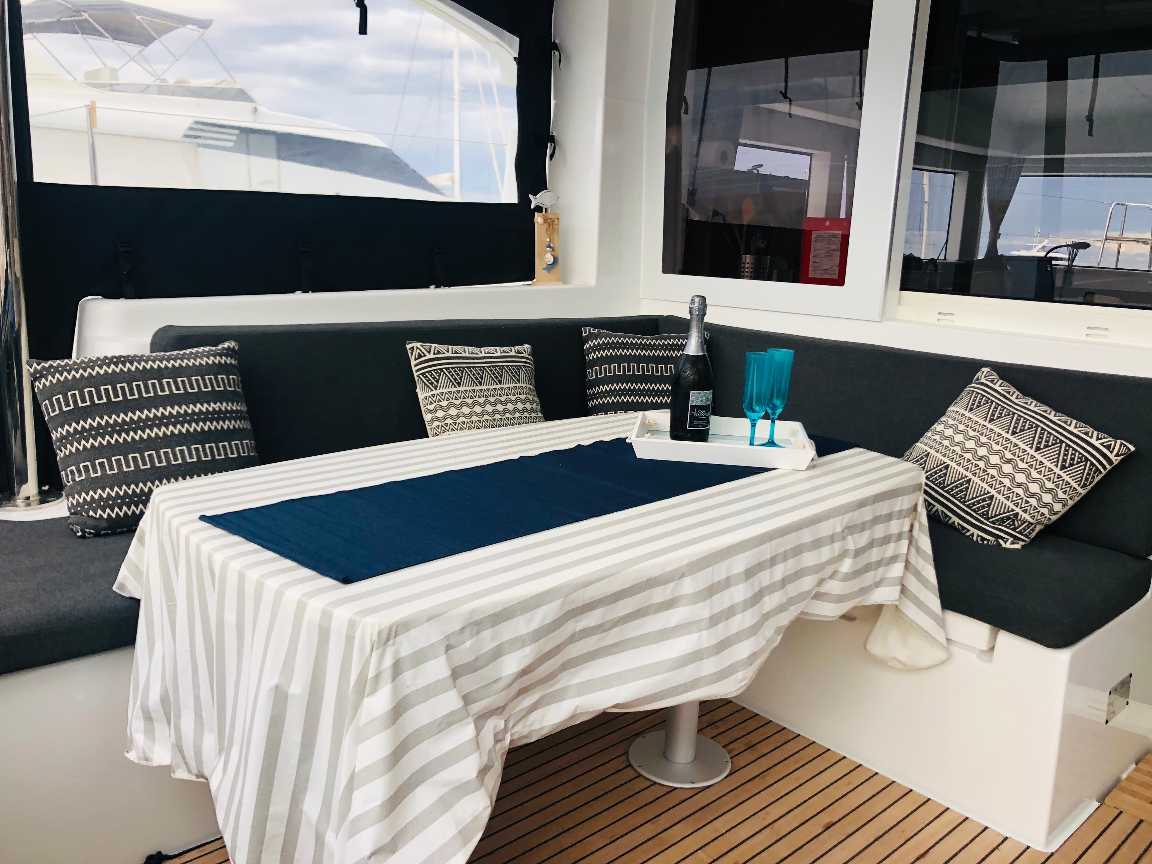 Lagoon 40 - photo 14