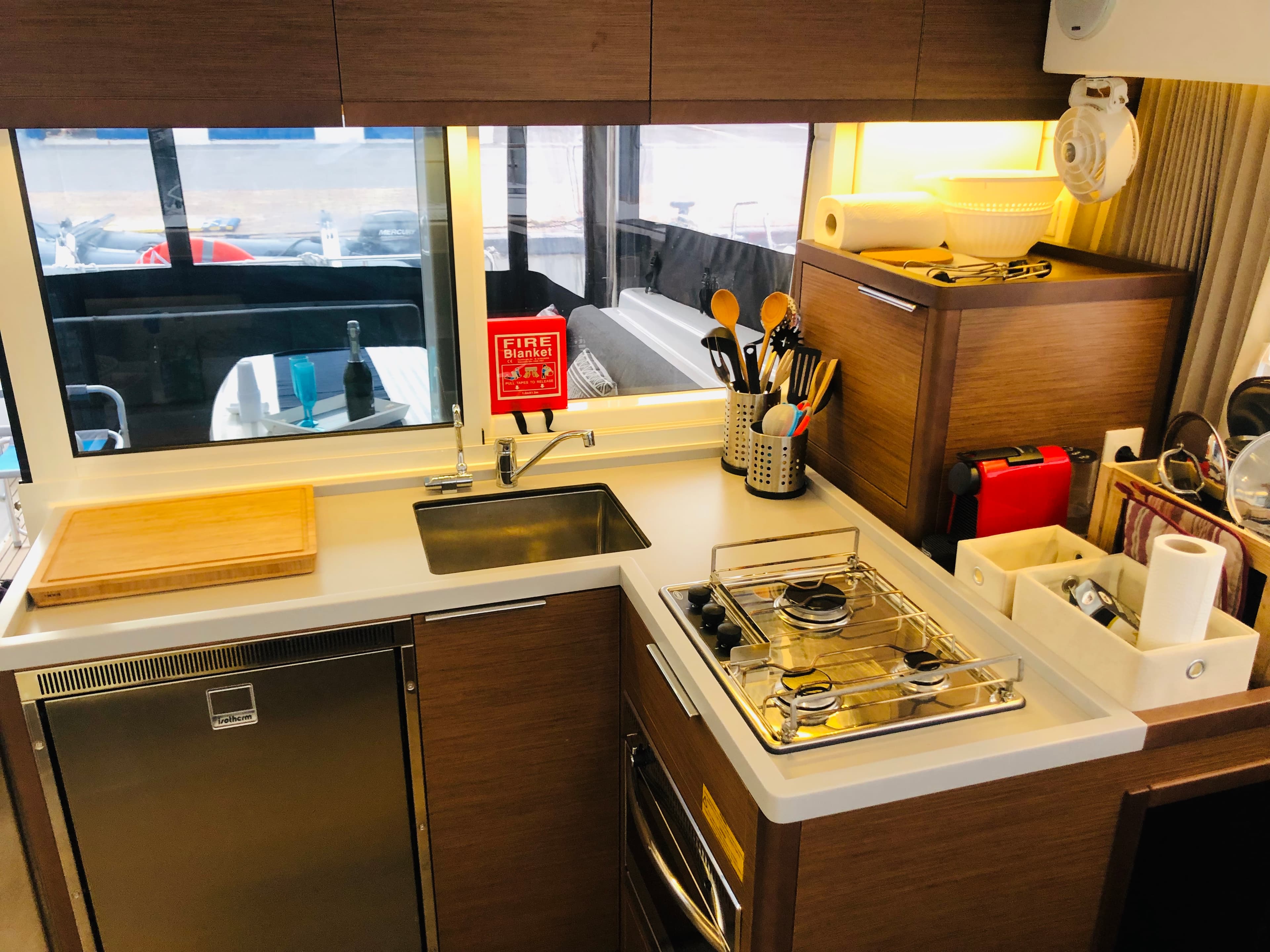 Lagoon 40 - photo 12