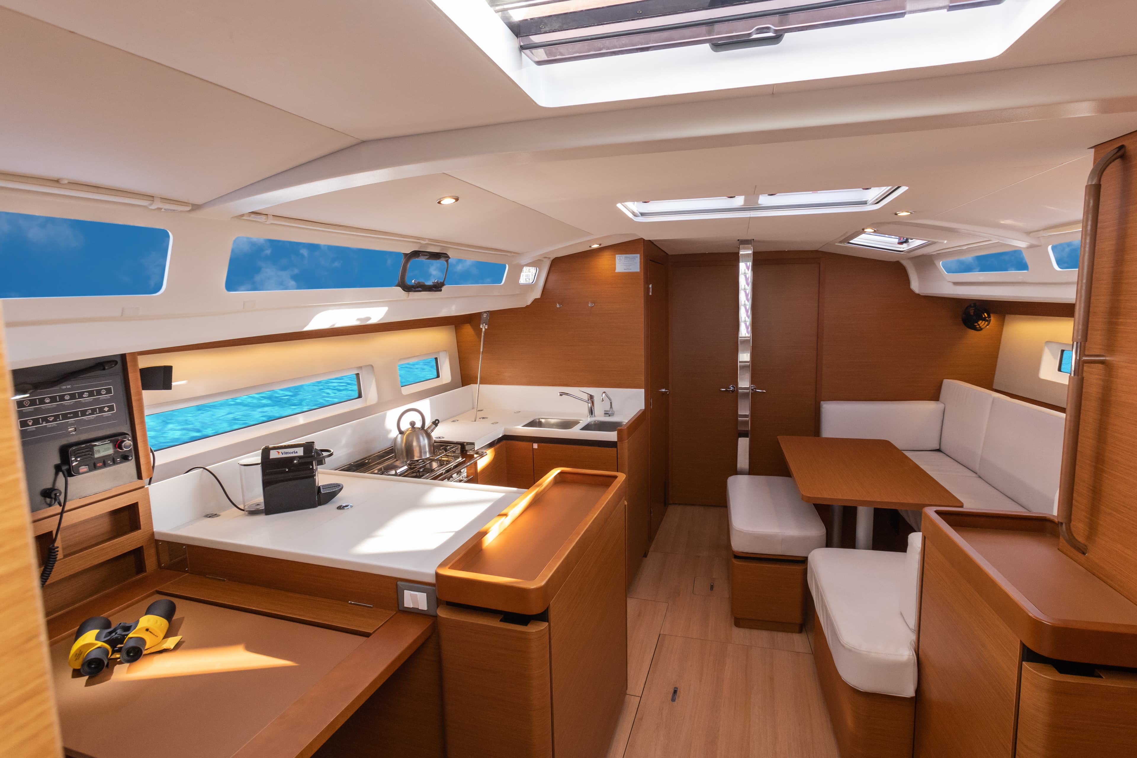 Sun Odyssey 440 - photo 8