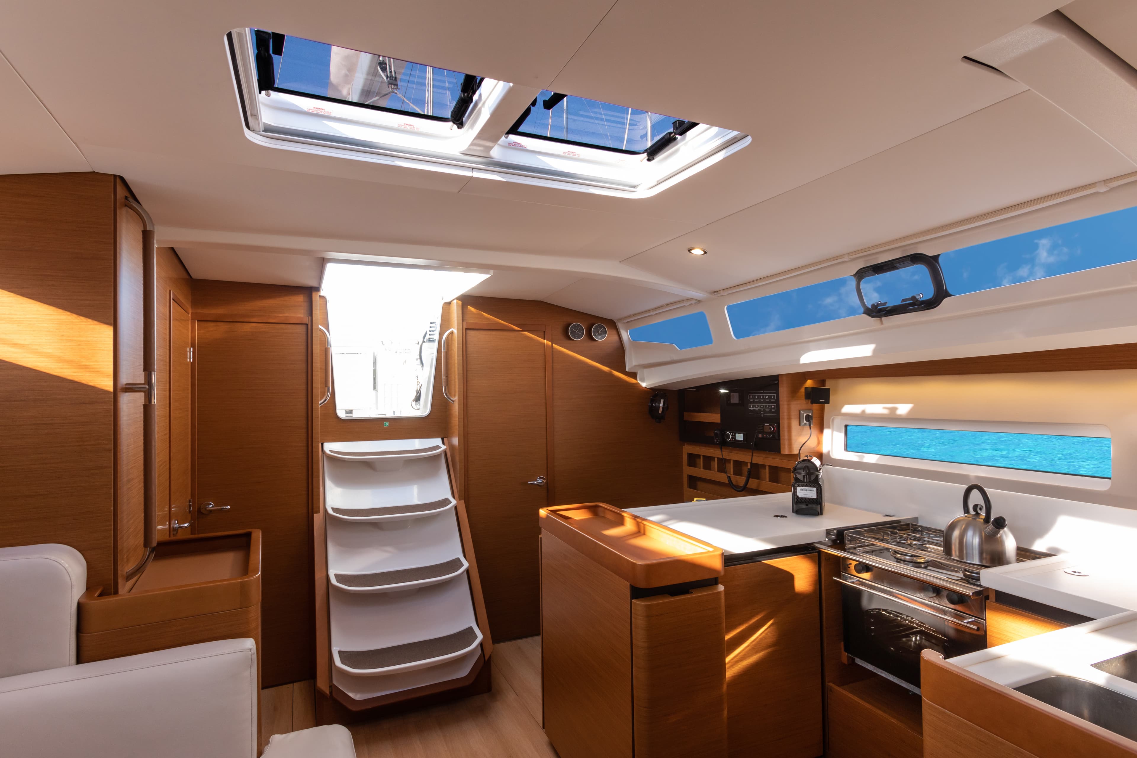 Sun Odyssey 440 - photo 6