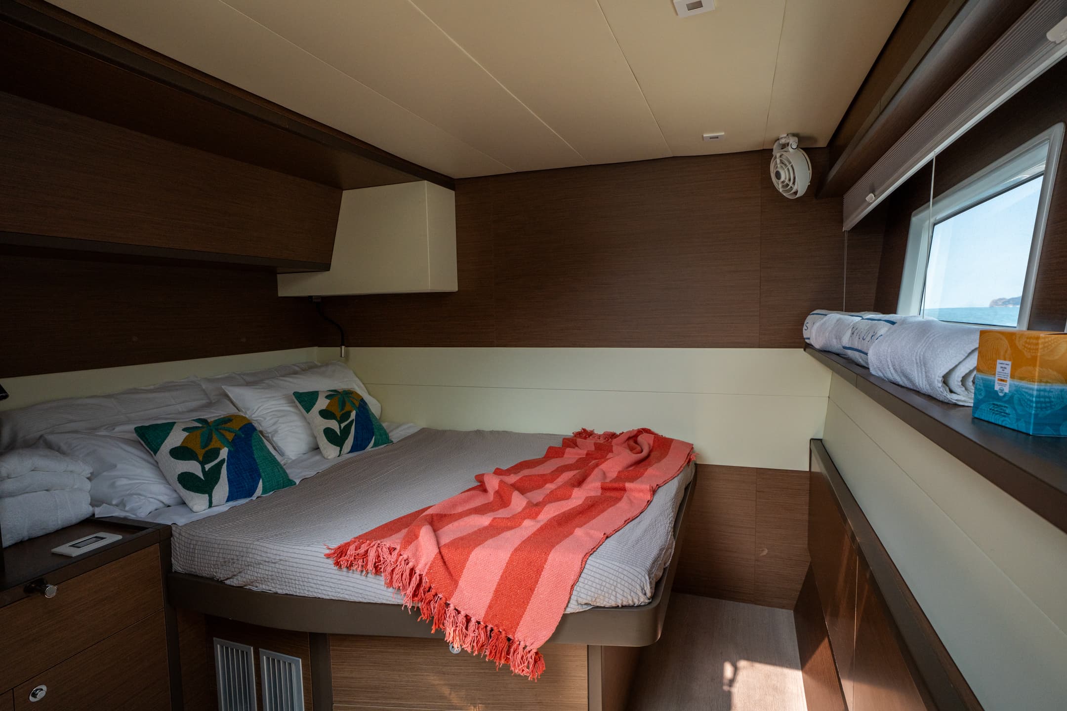 Lagoon 52F - photo 25