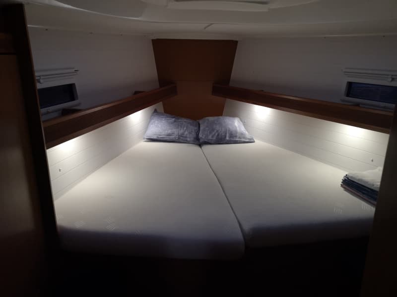 Bavaria 36 - photo 11