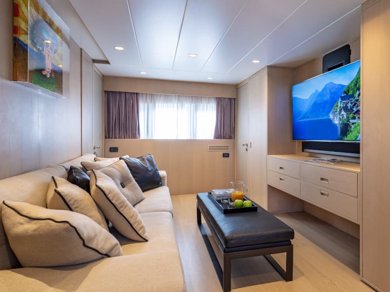 Admiral 101 - photo 78