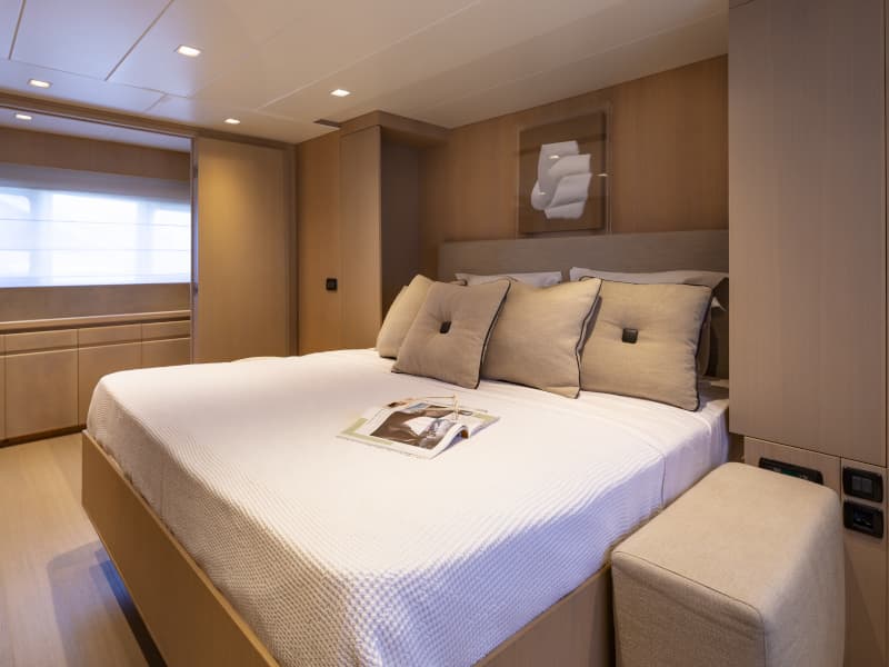 Admiral 101 - photo 36