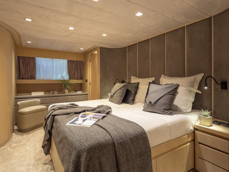 Admiral 101 - photo 75