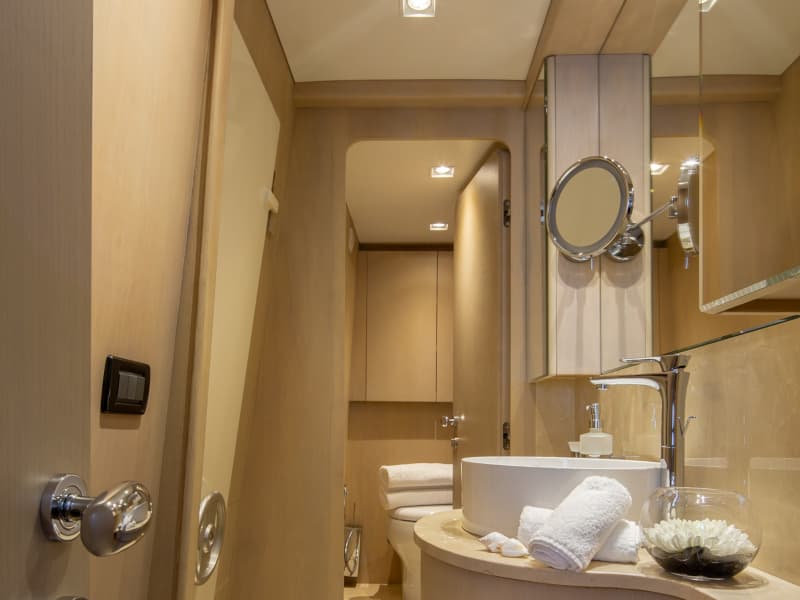 Admiral 101 - photo 60