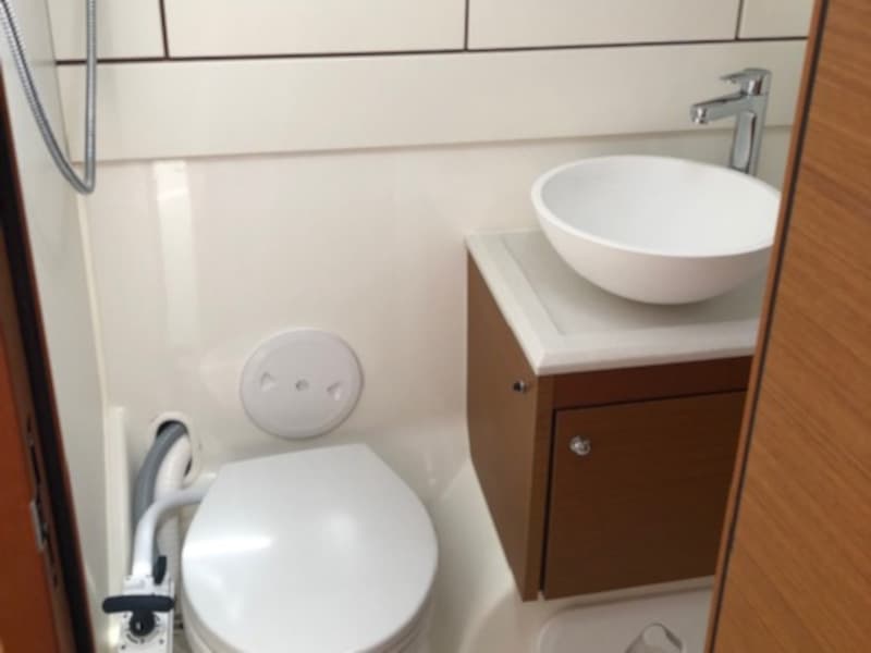 Jeanneau 54 - photo 18