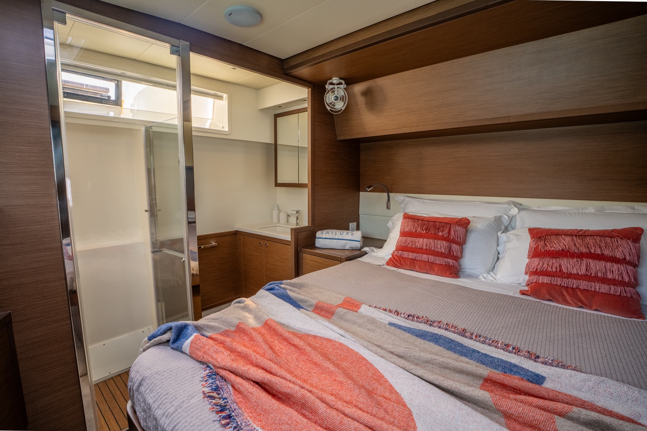 Lagoon 52F - photo 8