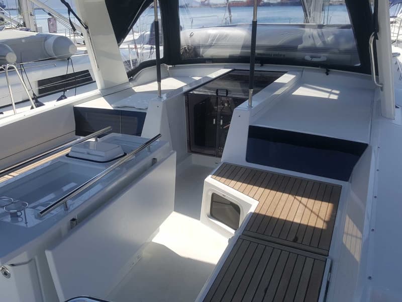 Oceanis 51.1 - photo 19