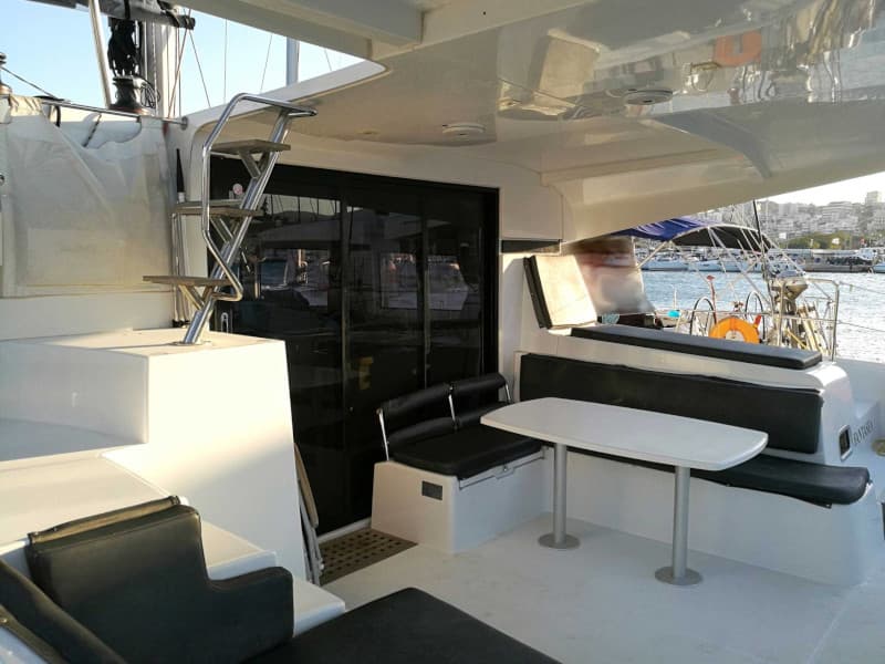 Lagoon 42 - photo 10