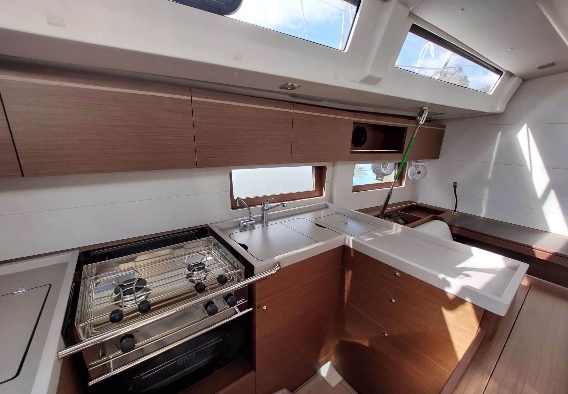 Oceanis 51.1 - photo 7