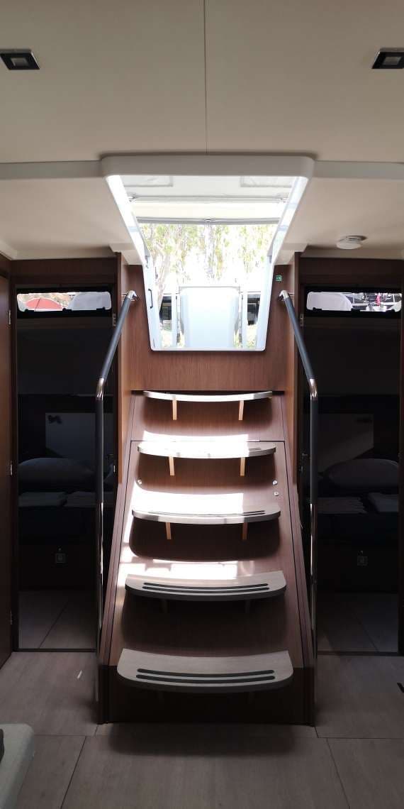 Oceanis 51.1 - photo 9