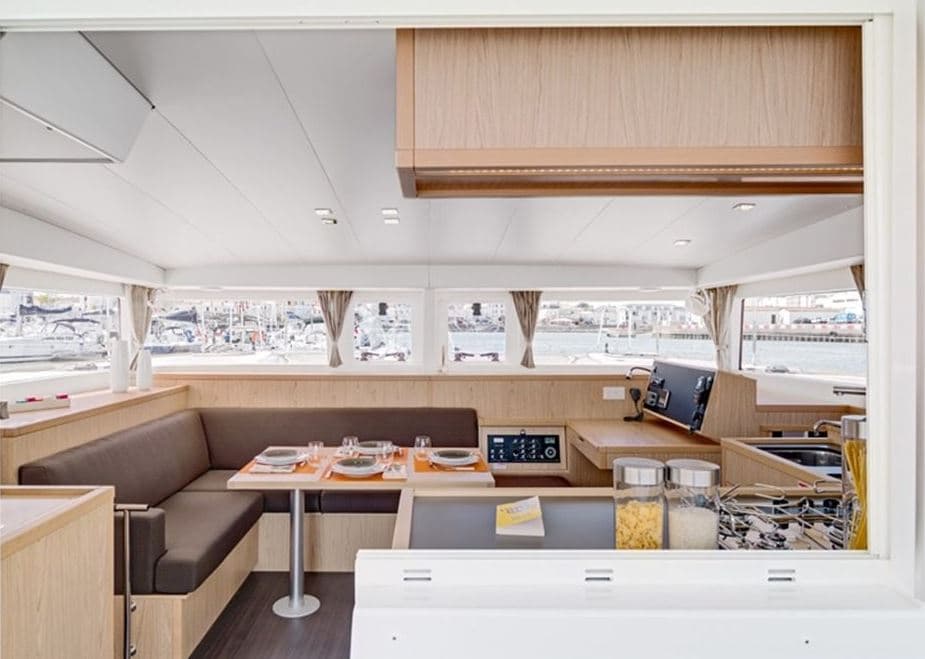 Lagoon 400 S2 - photo 7