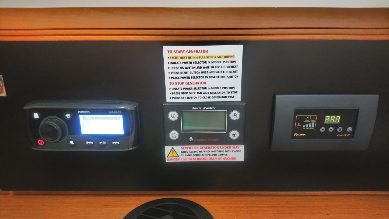 Sun Odyssey 519 - photo 16