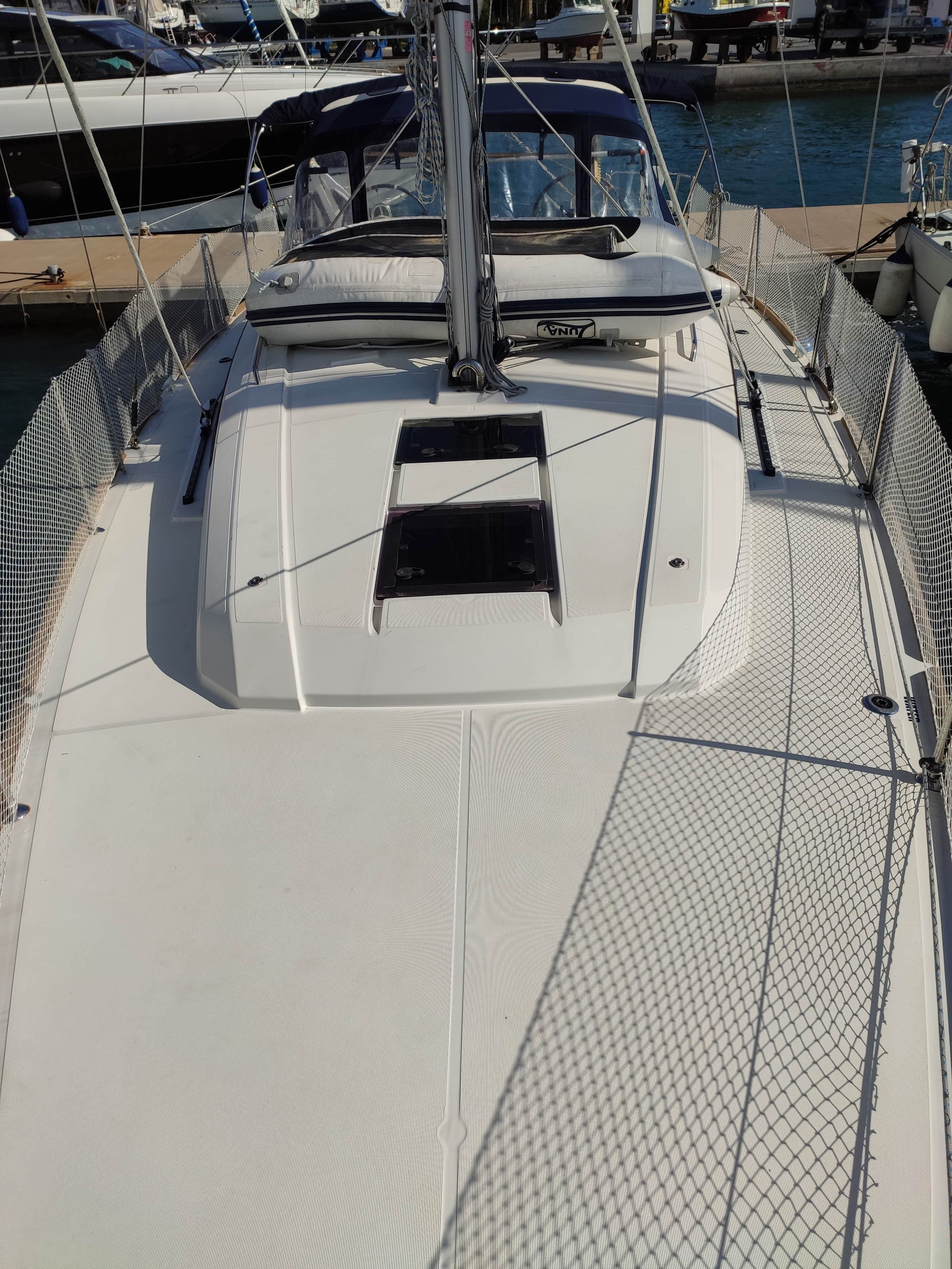 Oceanis 38.1 - photo 20