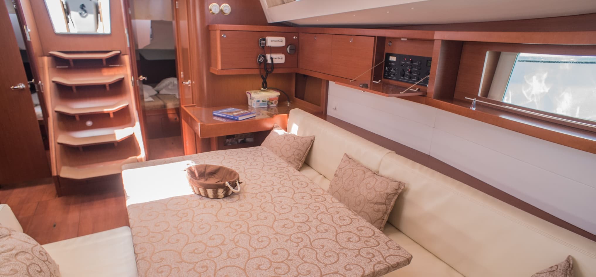 Oceanis 48 - photo 18