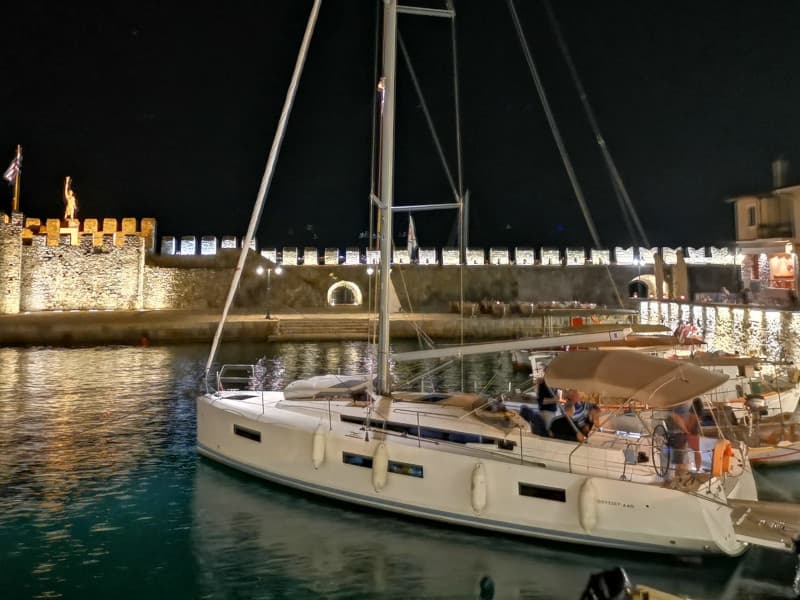 Sun Odyssey 440 - photo 8