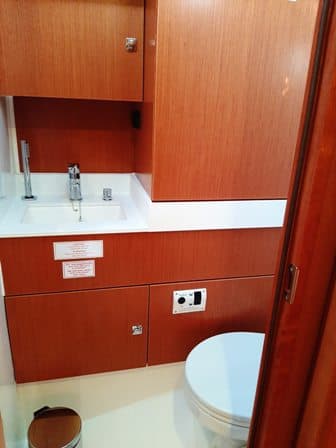 Bavaria C45 - photo 6