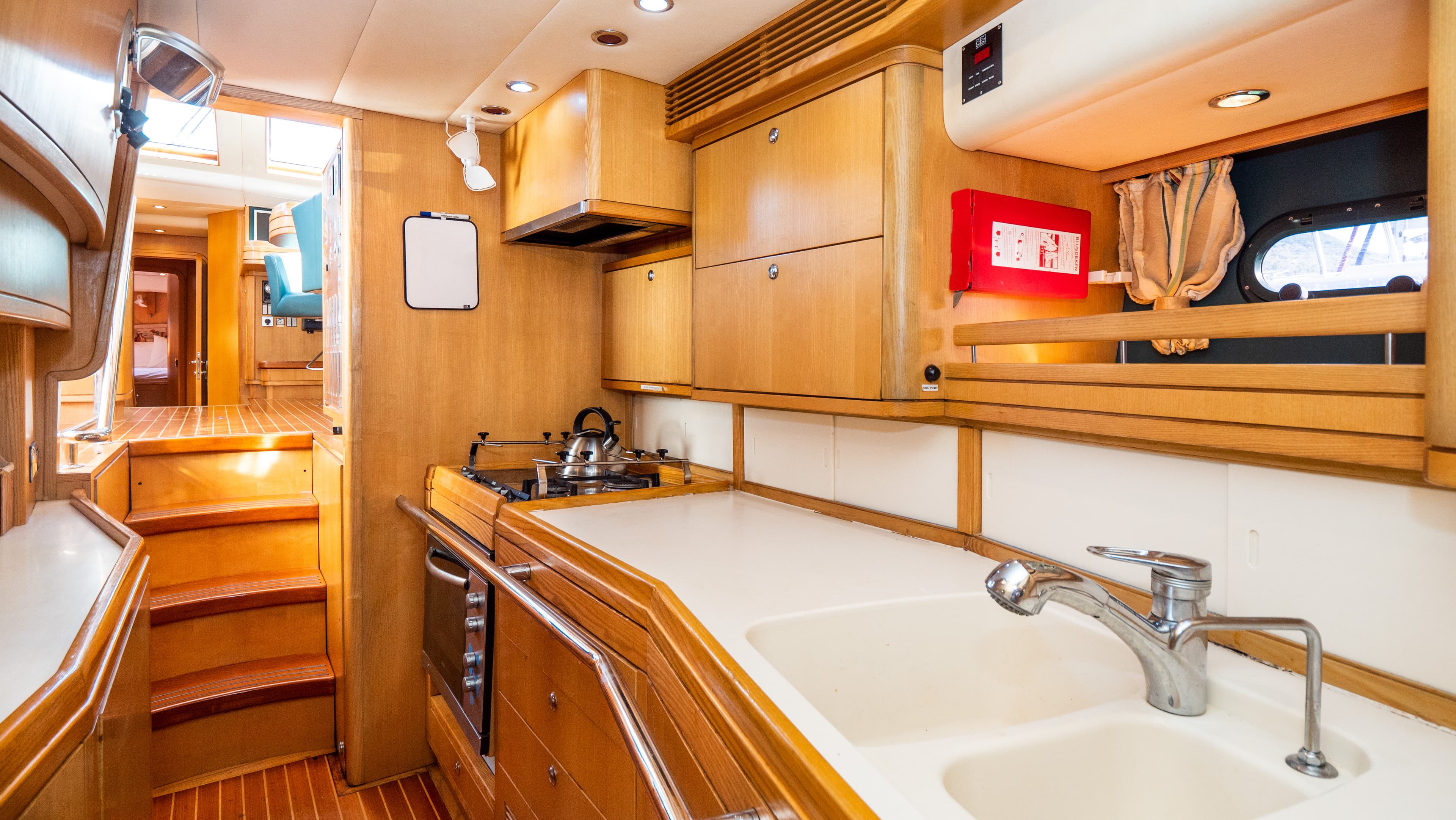 Sail boat - photo 24