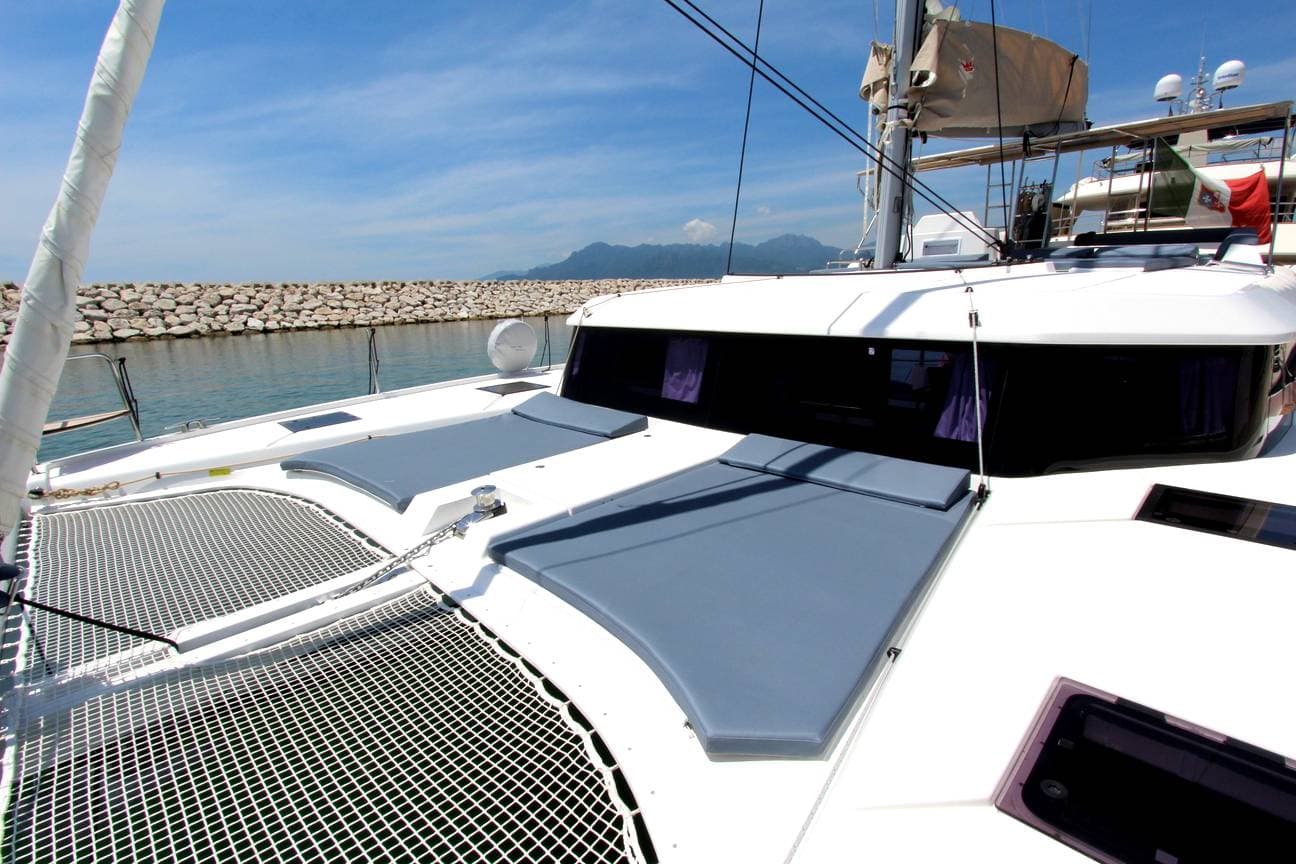 Dufour Catamaran 48 - photo 11