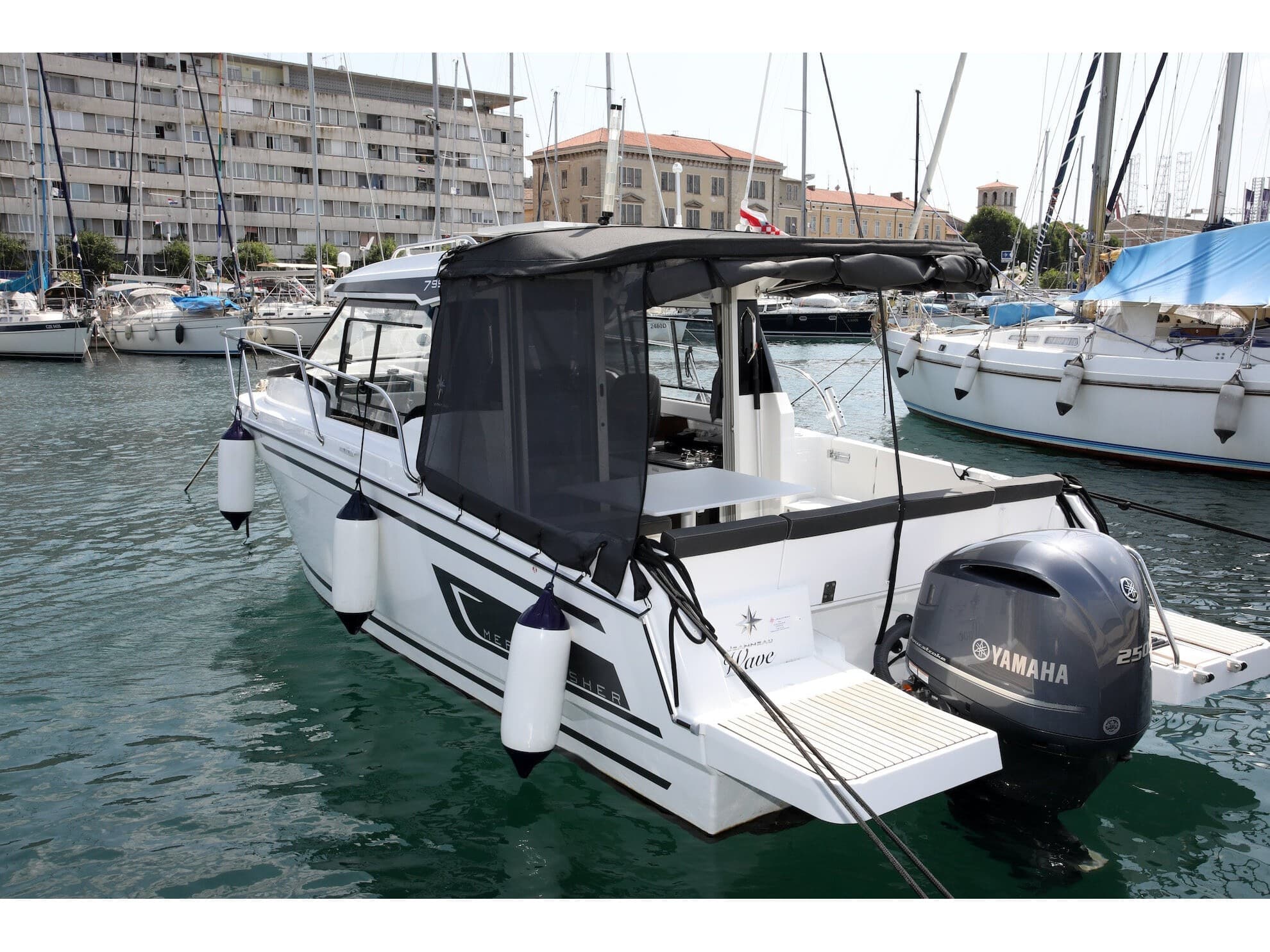 Merry Fisher 795 - photo