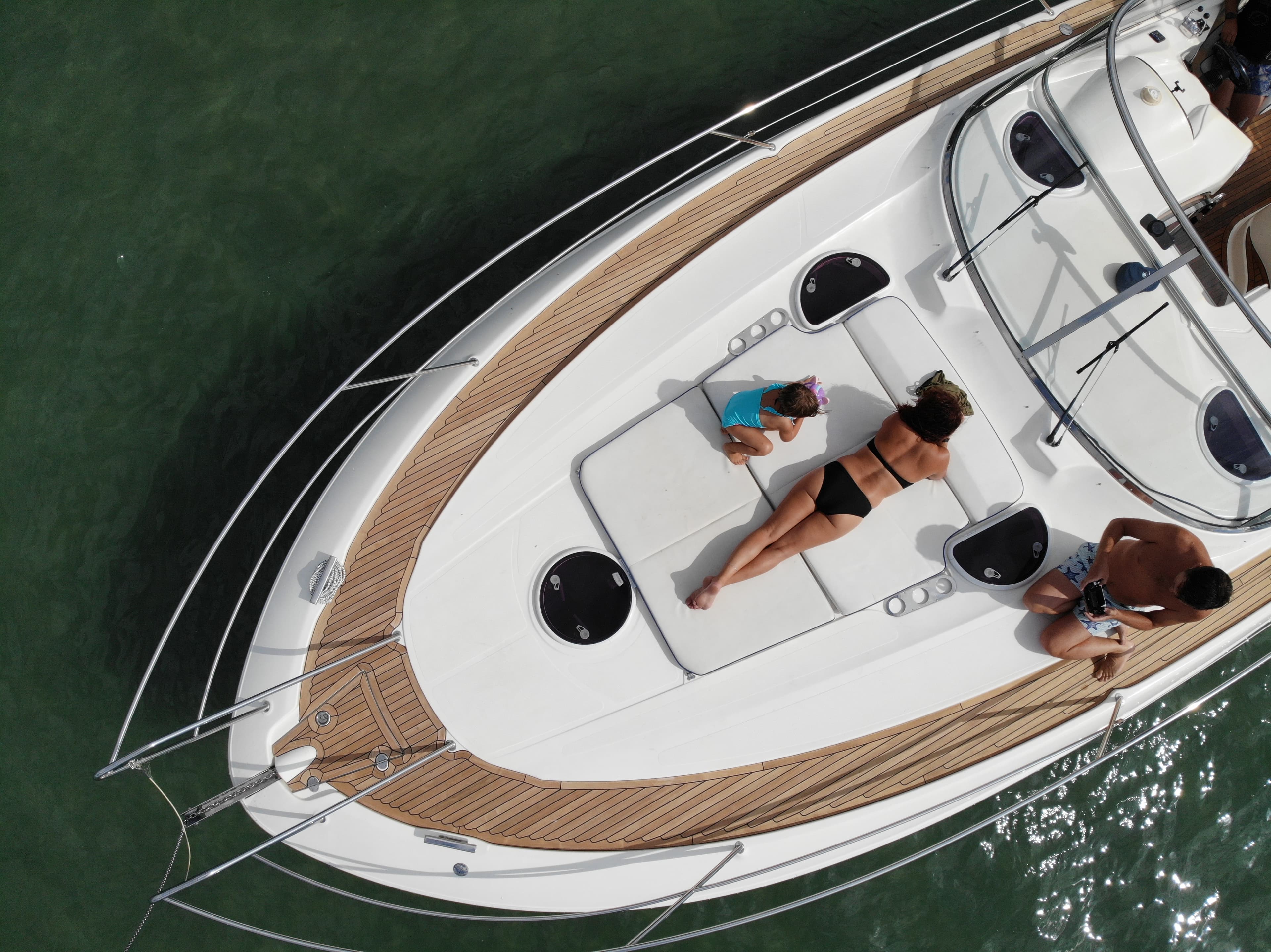 Bavaria Sport 37 - photo 7