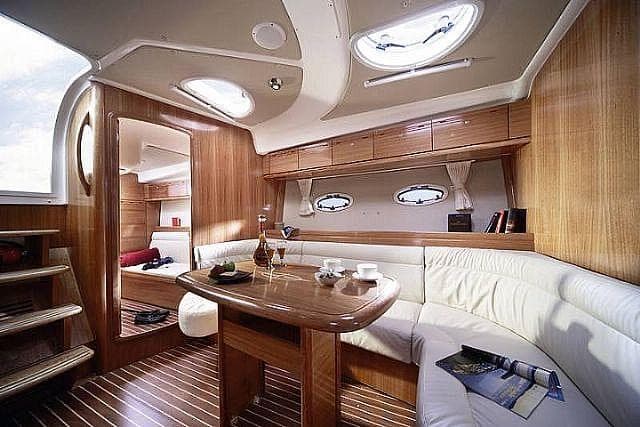 Bavaria Sport 37 - photo 17