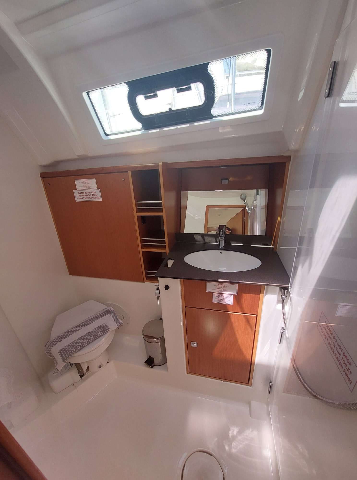 Bavaria Cruiser 41 - photo 8