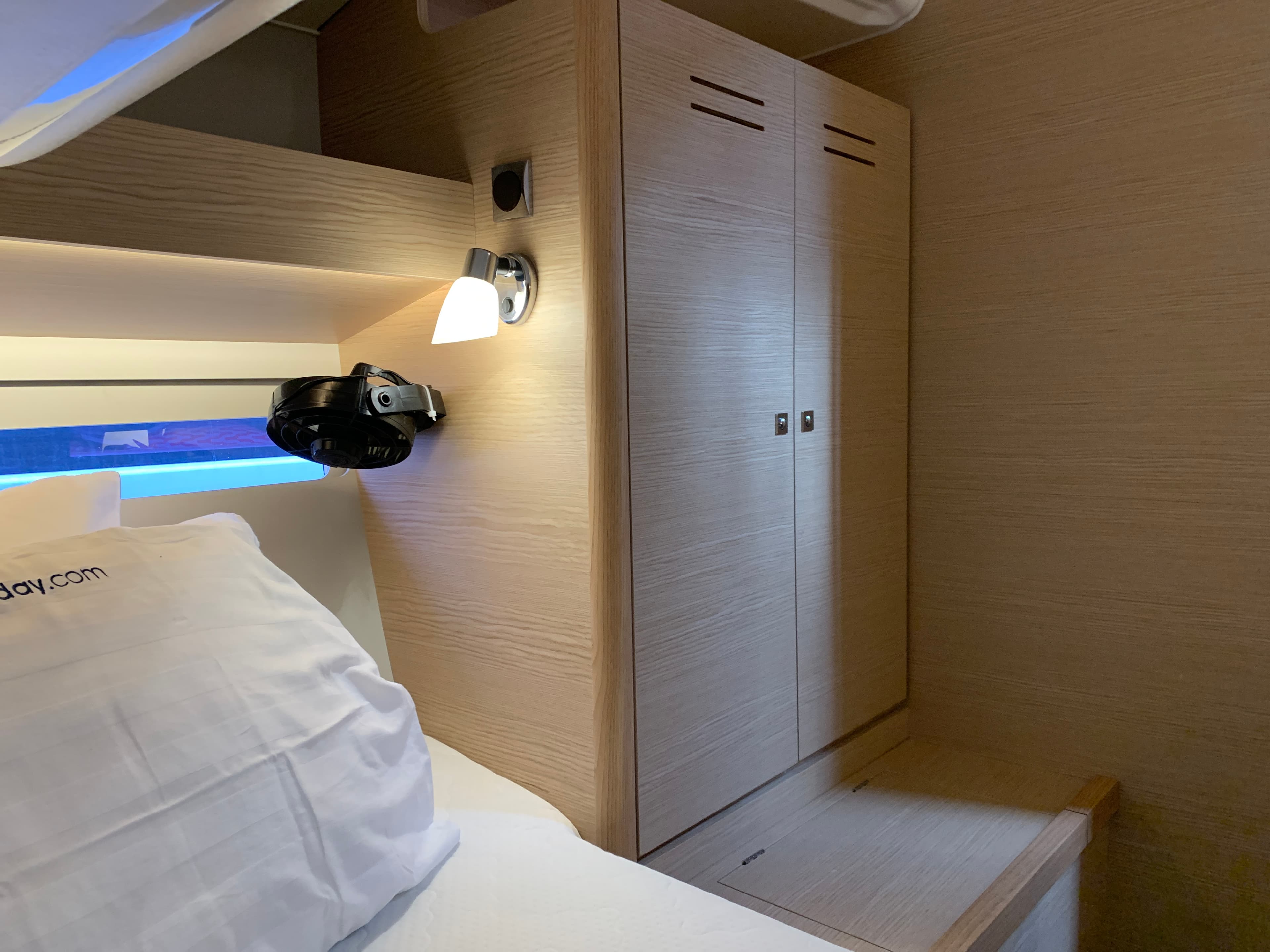 Dufour 430 - photo 17