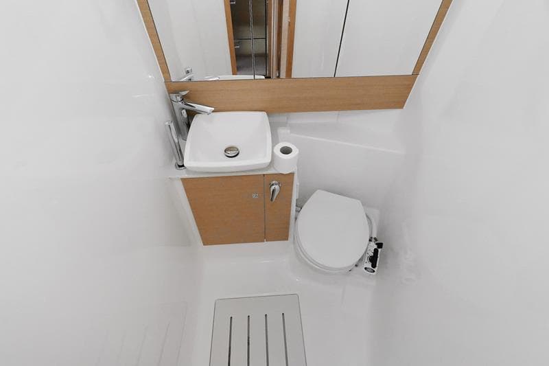 Dufour 430 - photo 26