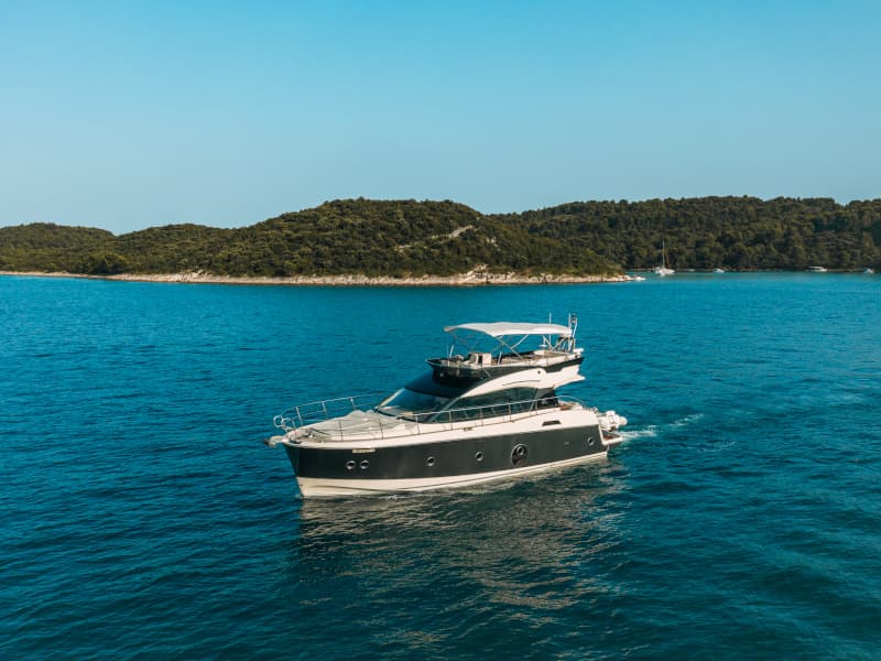 Monte Carlo 5 - photo