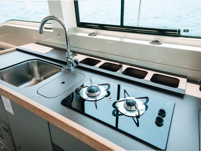 Bavaria E40 Fly - photo 25