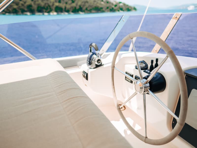 Bavaria E40 Fly - photo 12