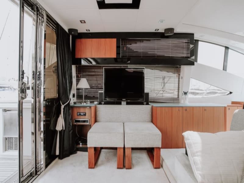 Sunseeker 64 - photo 12